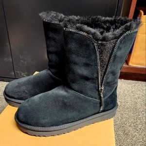 UGG Classic Zip Boot 1103764